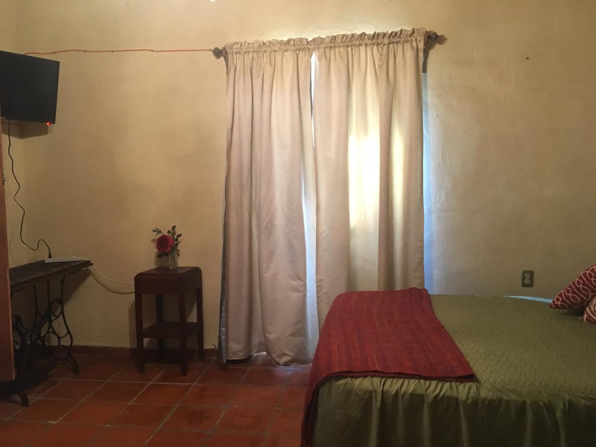 Hostal Dona Carlota Hotel Cuatrociénegas de Carranza Zewnętrze zdjęcie