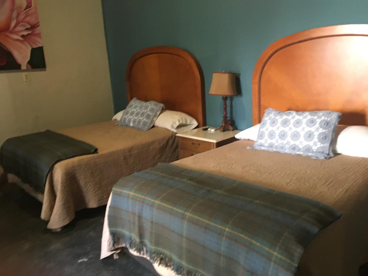 Hostal Dona Carlota Hotel Cuatrociénegas de Carranza Zewnętrze zdjęcie